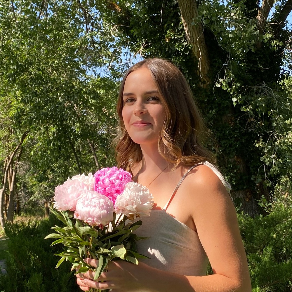 Meet your Posher, Alayna